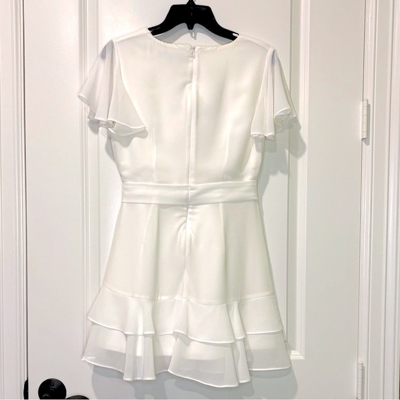 Lulu’s White Flutter Sleeve Mini Dress Size Small - Picture 2 of 8